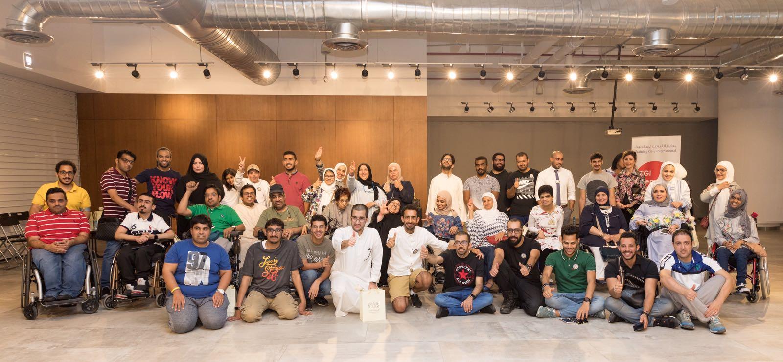 Facilitator and members lead a lively discussion at the TGI Members Club.