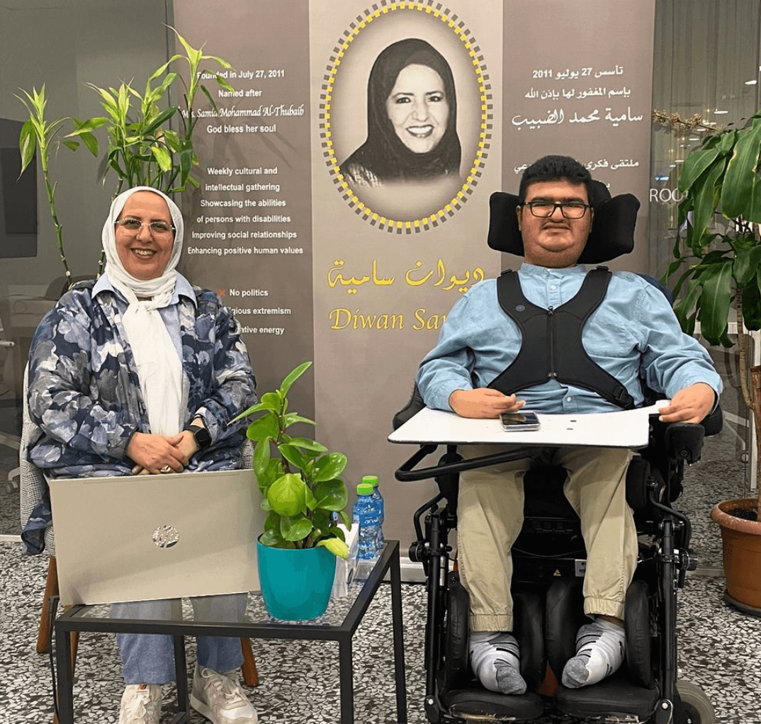 ماما كفاية العلبان مع حسن طاهر.